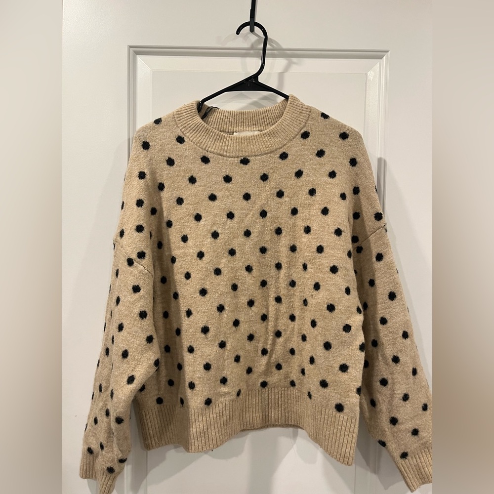 H&M Tan Polka Dot Sweater